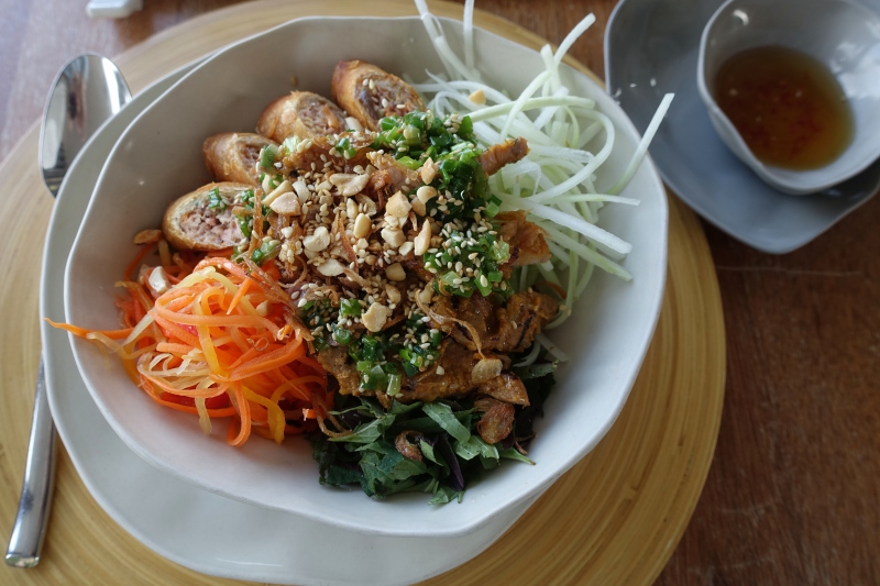 Amanoi Beach Club: Bun Thit Nuong Cha Gio