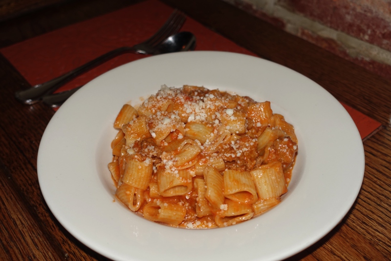 Rigatoni with Fennel Sausage Ragu, The Red Hen, Washington, DC Review