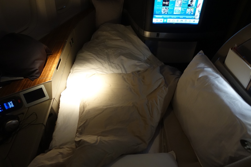 Cathay Pacific First Class Flat Bed Review