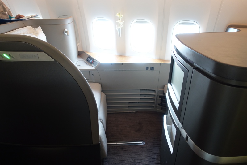 Seat 1A, Cathay Pacific First Class Review