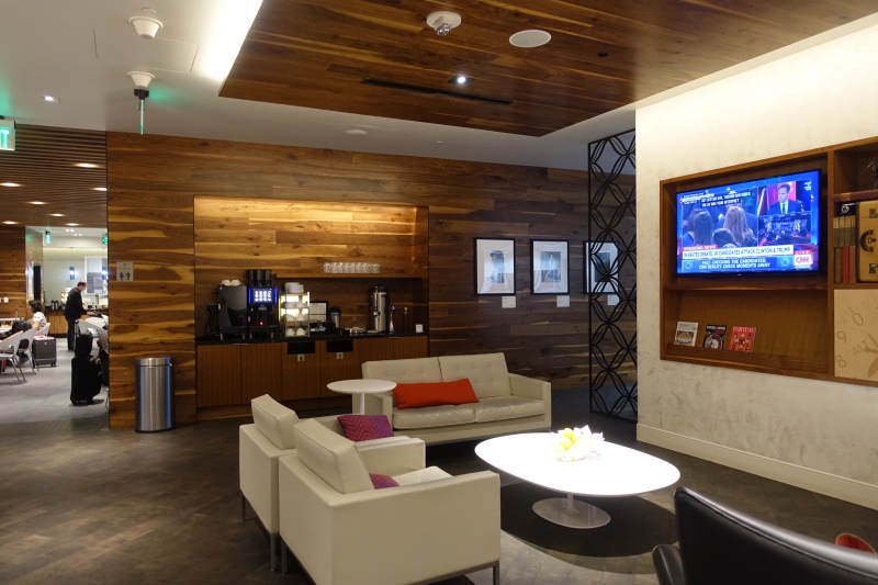 amex centurion lounge sfo review