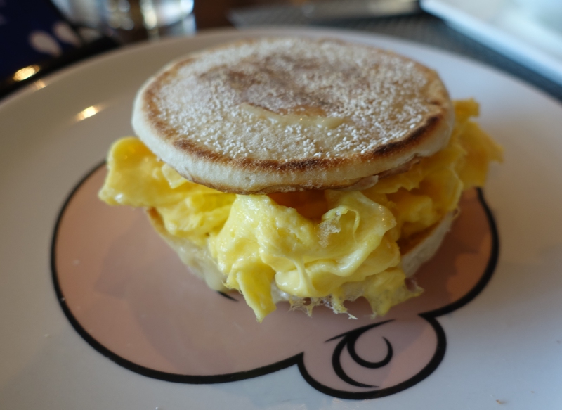 English Muffin Egg Sandwich, Seasons Breakfast at Four Seasons Washington DC Review