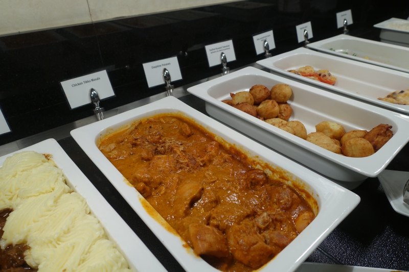 Chicken Tikka Masala, Emirates Lounge JFK Review