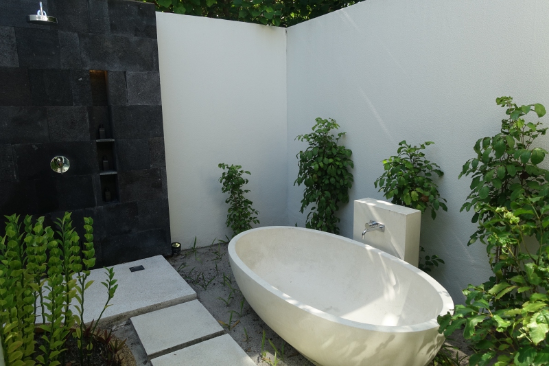 Outdoor Rain Shower and Bath Tub, Park Hyatt Maldives Review