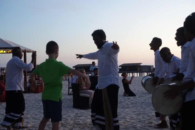 Trying Maldivian Dancing, Manager's Cocktail Reception, Park Hyatt Maldives