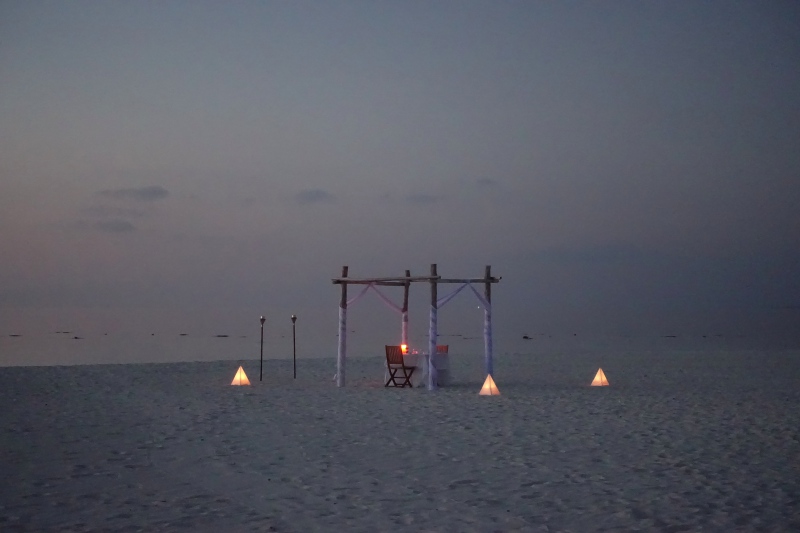 Beach Dinner, Park Hyatt Maldives