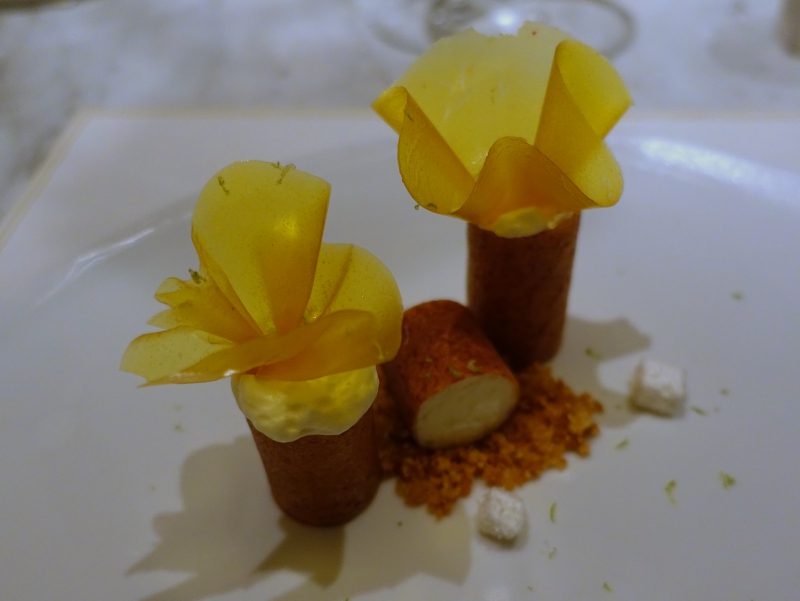 Crunchy Fuseau with Banana and Pabana Sorbet, Le 1947 Review, Maldives