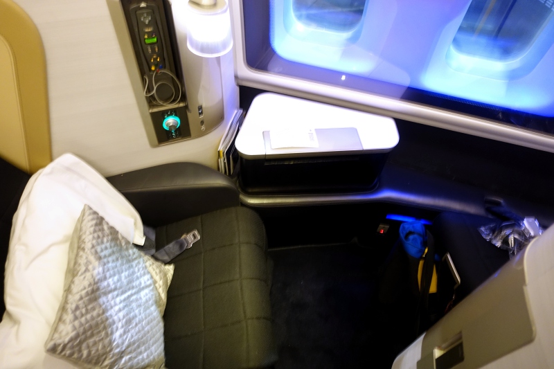 Review British Airways First Class 747 New York To London