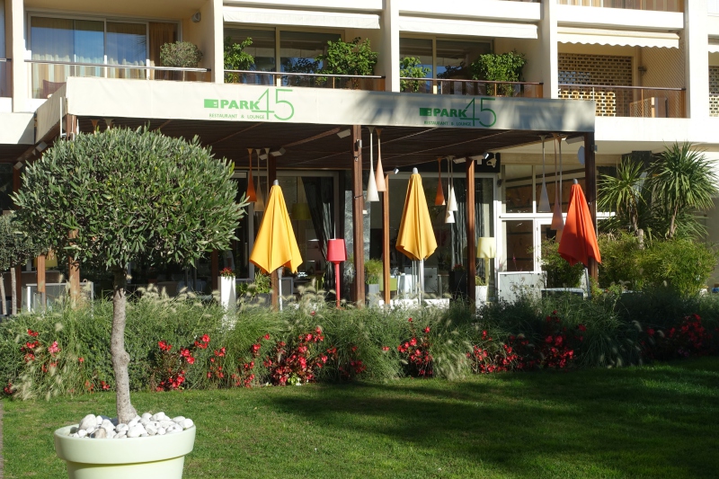 Le Park 45 Restaurant Entrance, Cannes Review