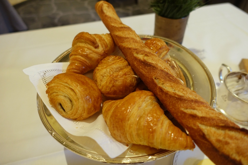Breads and Pastries, The Peninsula Paris Review