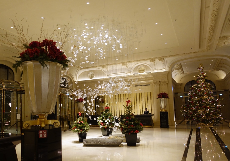 Lobby, The Peninsula Paris Review