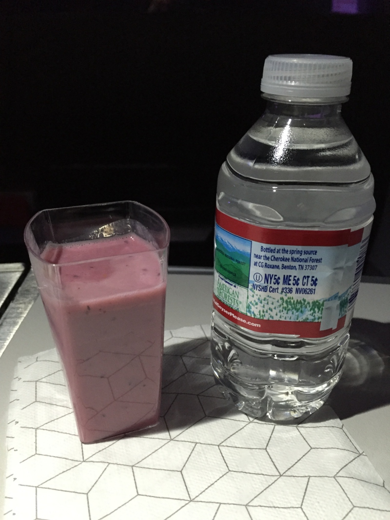 Breakfast Smoothie, Virgin America First Class Review