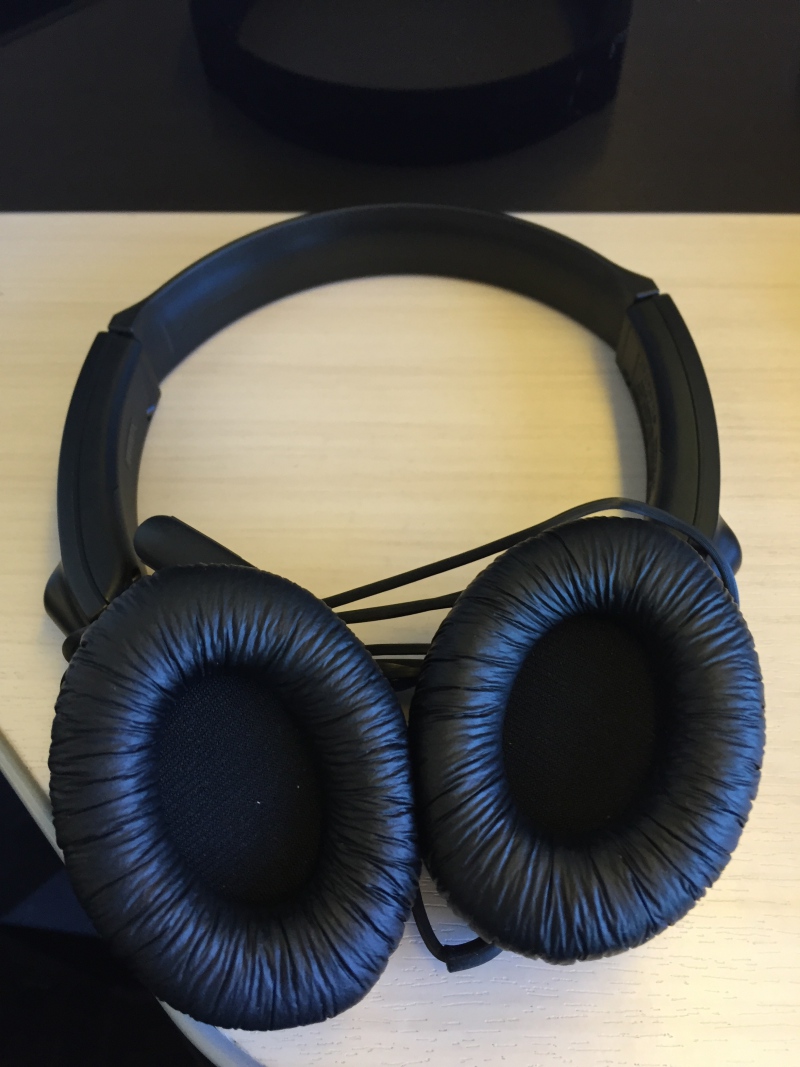 Headphones, JAL Business Class Review