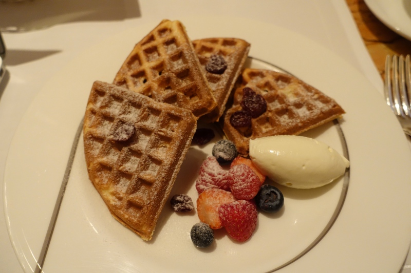 Waffles, Breakfast at The Peninsula Tokyo