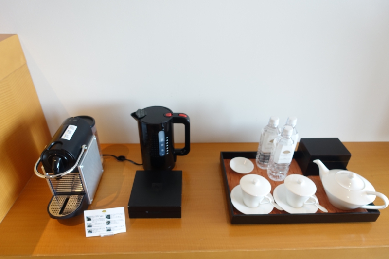 Nespresso Machine and Tea Pot, Mandarin Oriental Tokyo Review