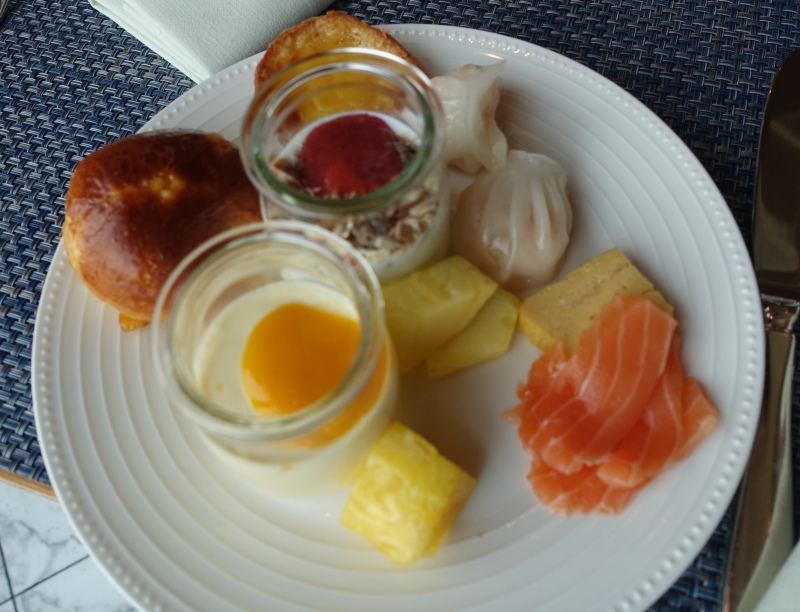 Breakfast at K'shiki, Mandarin Oriental Tokyo