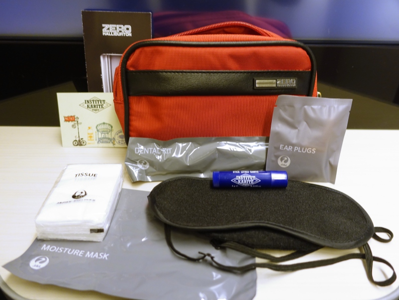 JAL Sky Suite Business Class Amenity Kit Review