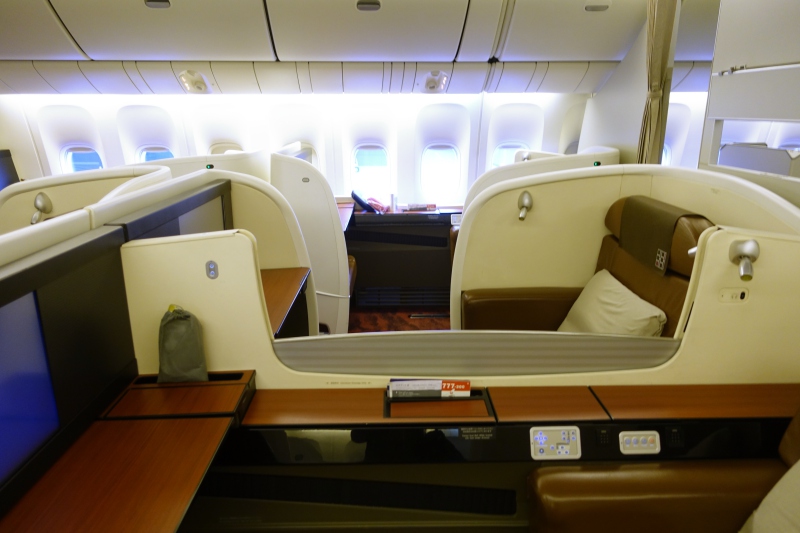 Japan Airlines First Class Review 777 300er