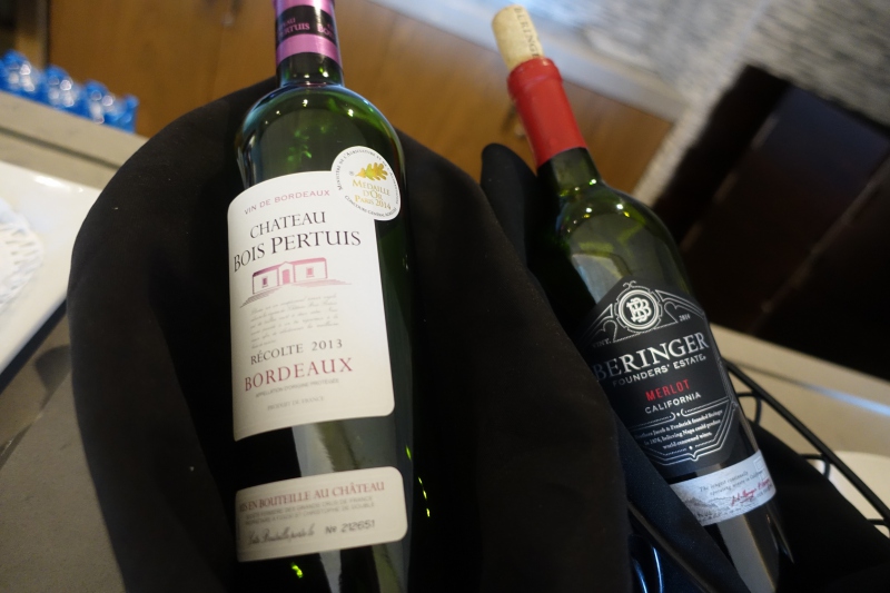 Red Wines, Korean Air Lounge LAX Review