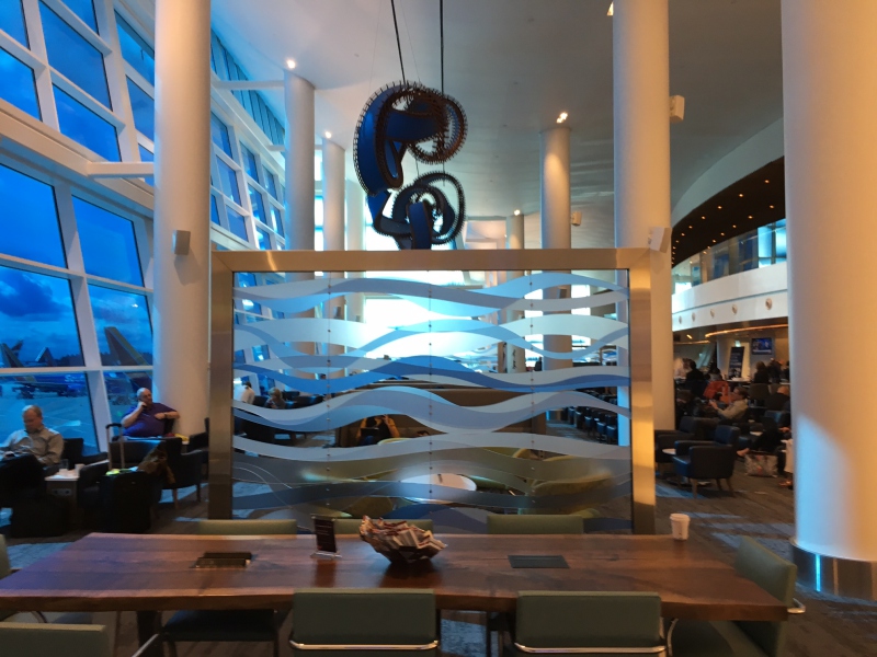 Delta Sky Club Seattle Review