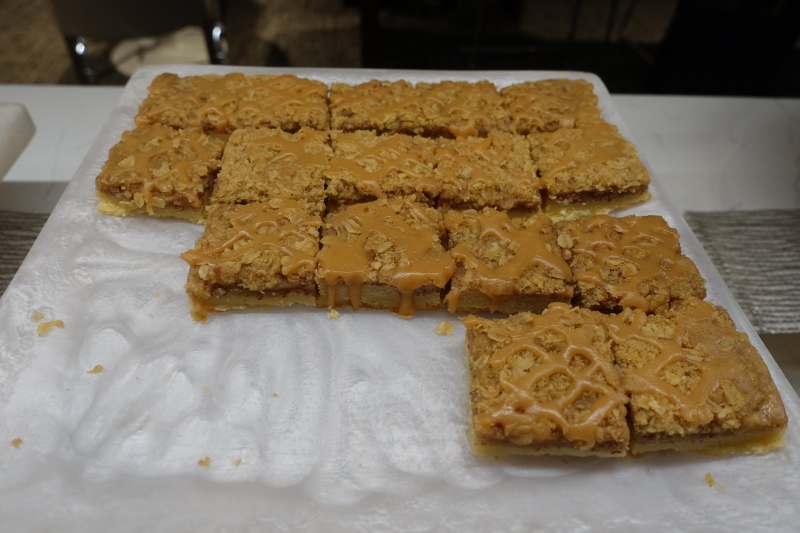 Caramel Apple Bar Cookies, AMEX Centurion Lounge Seattle Review