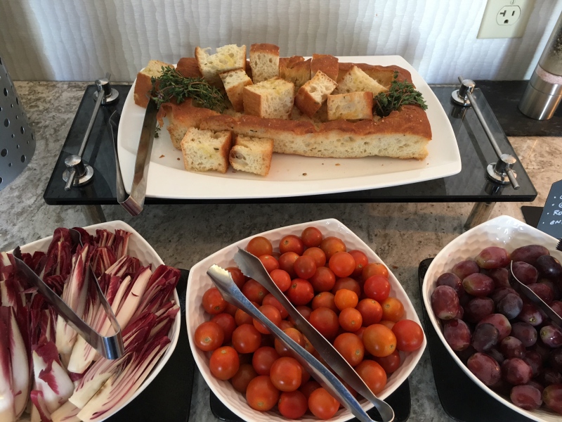 Focaccia, Tomatoes, Grapes, Ritz-Carlton San Francisco Club Lounge Review