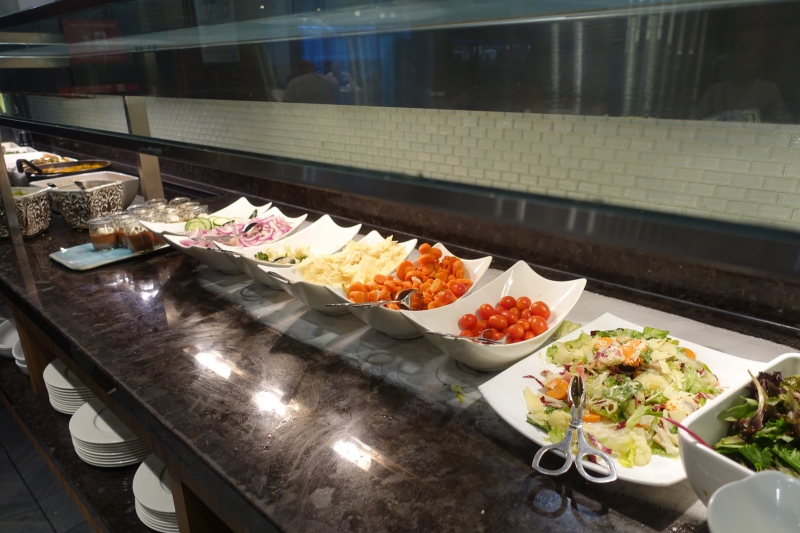 Salad Bar, AMEX Centurion Lounge SFO Review