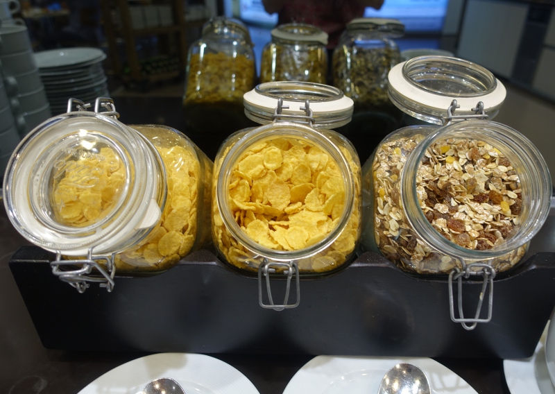 Cereals, Jet Lounge, Vienna Airport Review