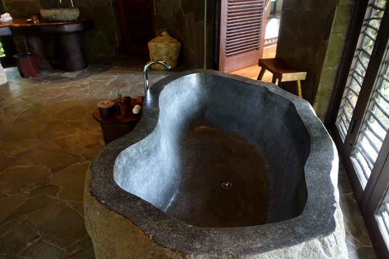 Laucala Plantation Villa Soaking Bath