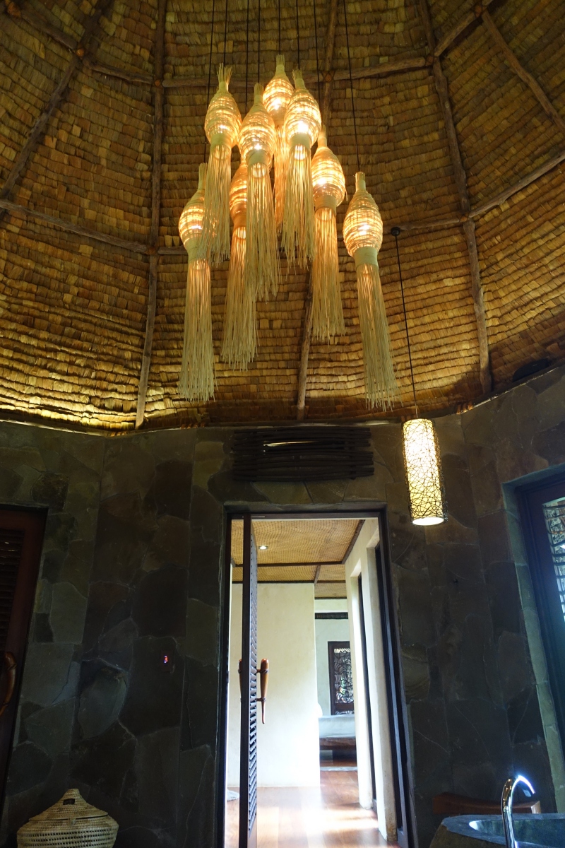 Laucala Plantation Villa Bathroom