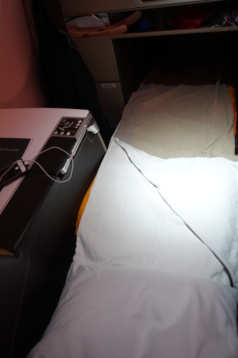 SWISS Business Class Flat Bed Review