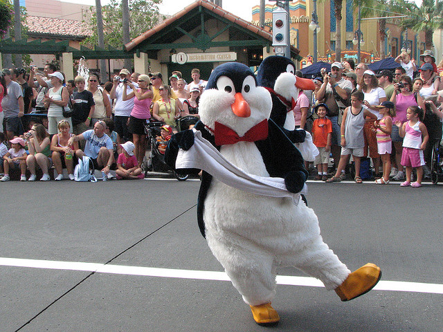 Street and Motorcar Parade, Hollywood Studios