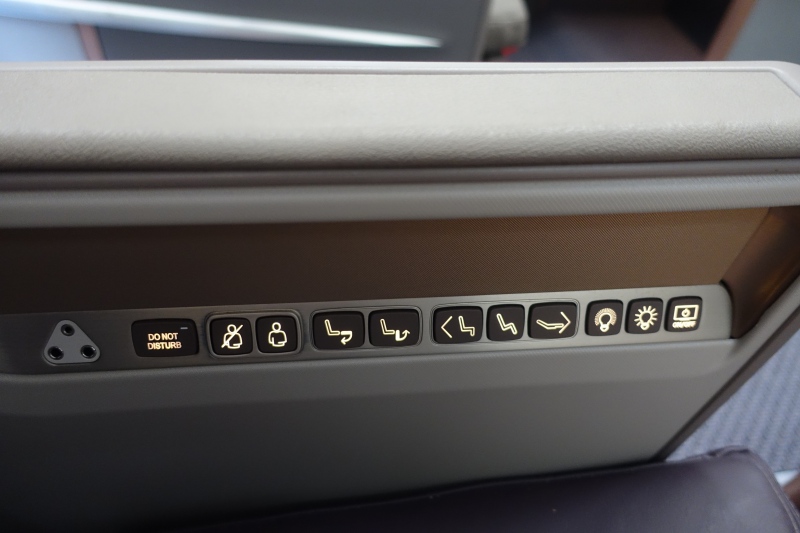 Singapore Business Class Seat Controls