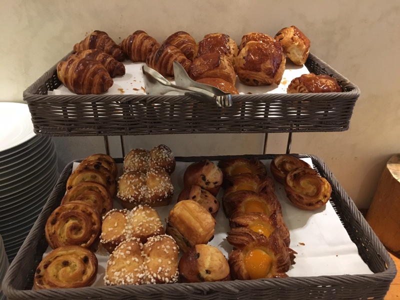 Pastries, Lausanne Palace & Spa Review