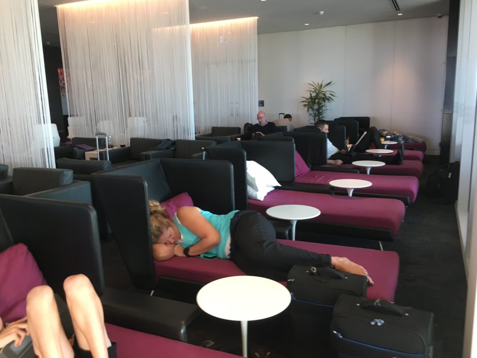 Day Beds, Air New Zealand Auckland International Lounge Review