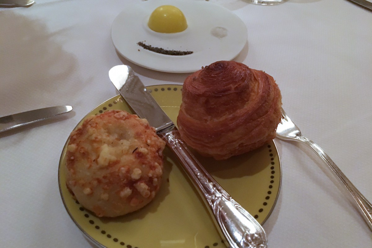 Brioche and Cheese Bread, Daniel NYC Review