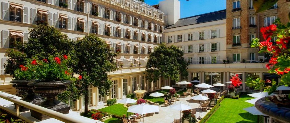 Paris Luxury Hotels: 5 Things They Excel at and 1 Thing They Could Improve