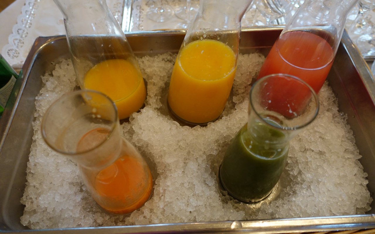 Breakfast Juices, Bellevue Palace Review