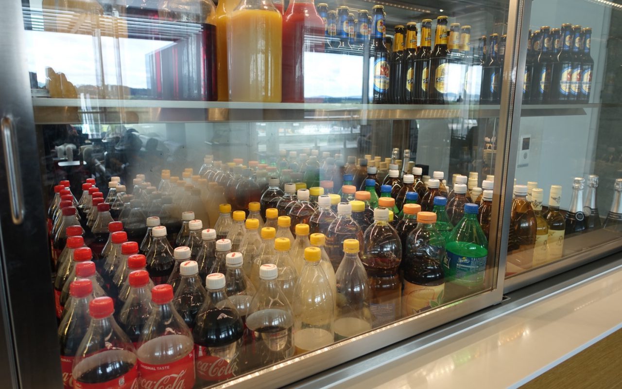 Soft Drinks, Swiss Business Class Lounge Review