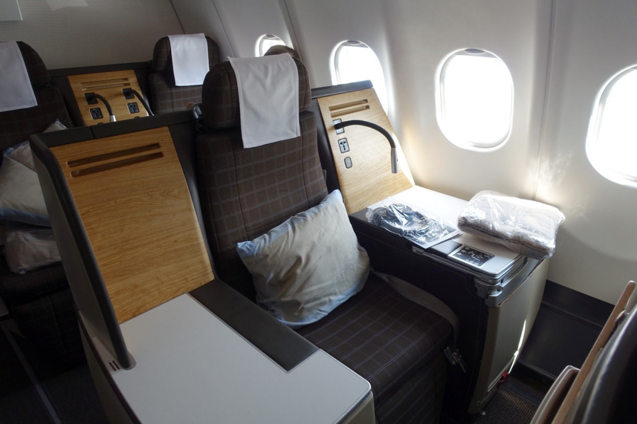Throne Seat, Swiss Business Class Review