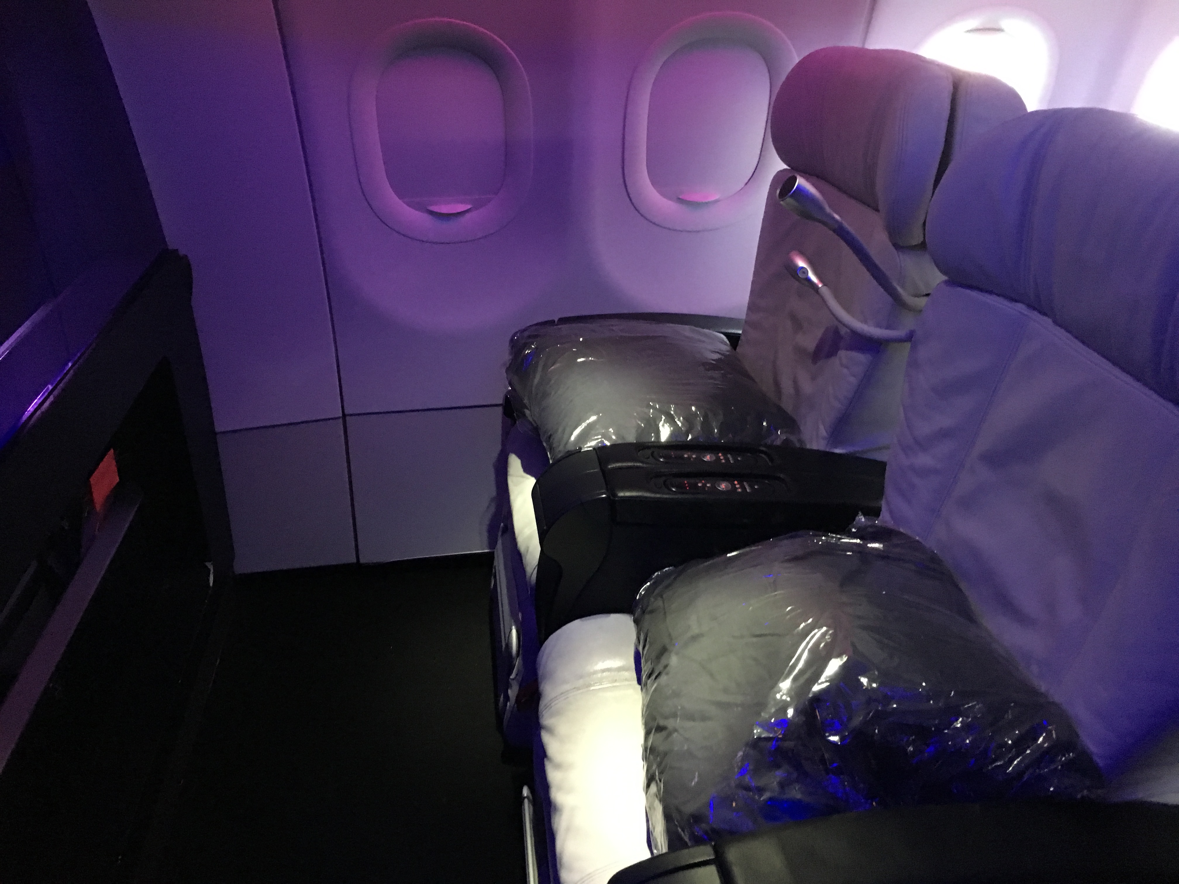 Virgin America A320 First Class Cabin