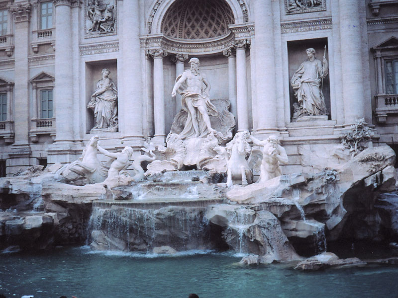 The stunning Trevi Fountain, Rome
