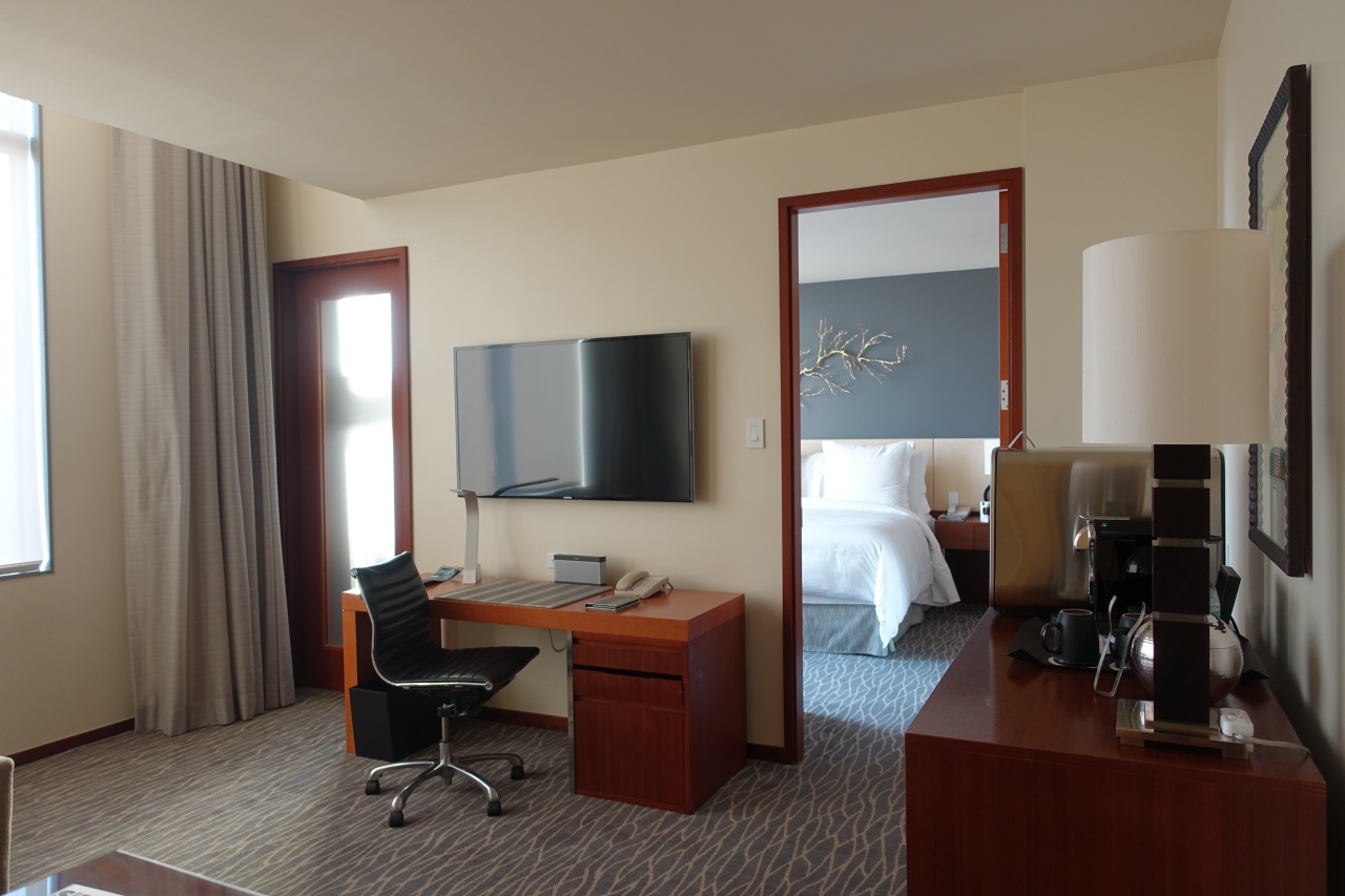 Deluxe Four Seasons Executive Suite, Four Seasons Silicon Valley Review