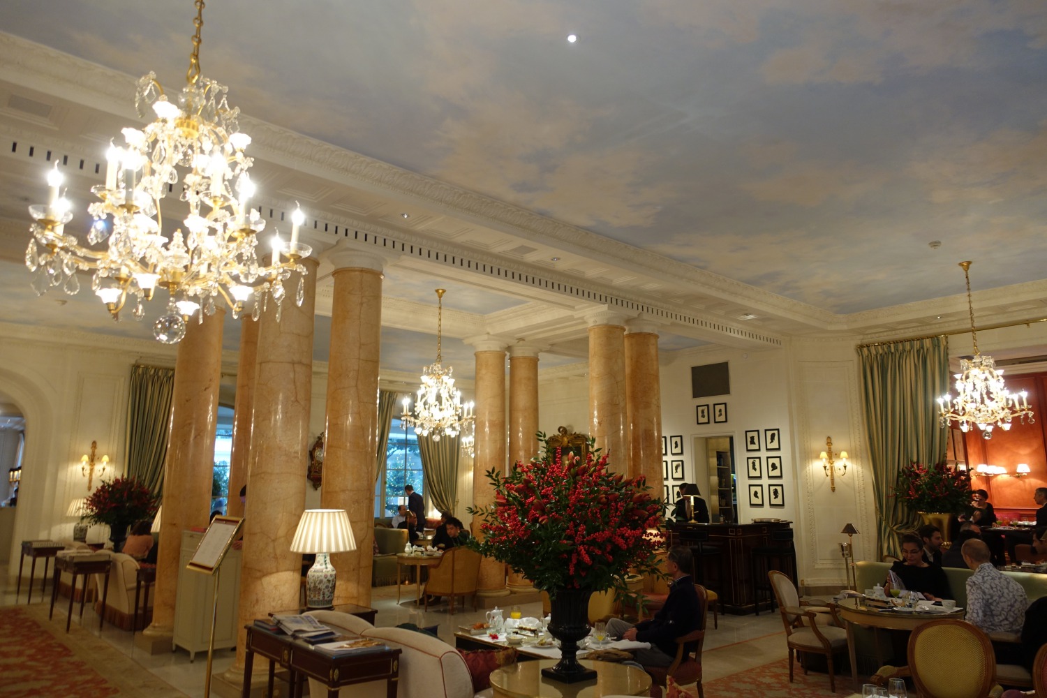 Hotel Le Bristol Paris - breakfast in Epicure - Picture of Le Bristol Paris  - Tripadvisor