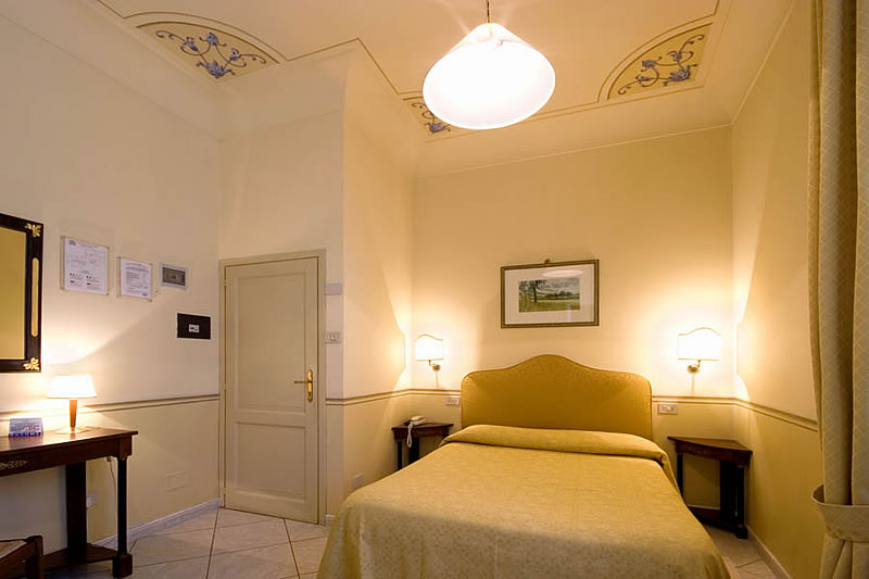 A room at Hotel Chiusarelli, Siena