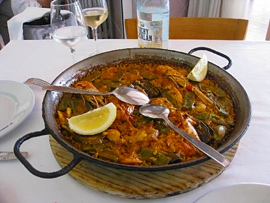 Paella at Restaurante La Pepica, Valencia