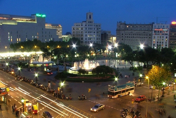 Plaza Catalunya, Barcelona Spain