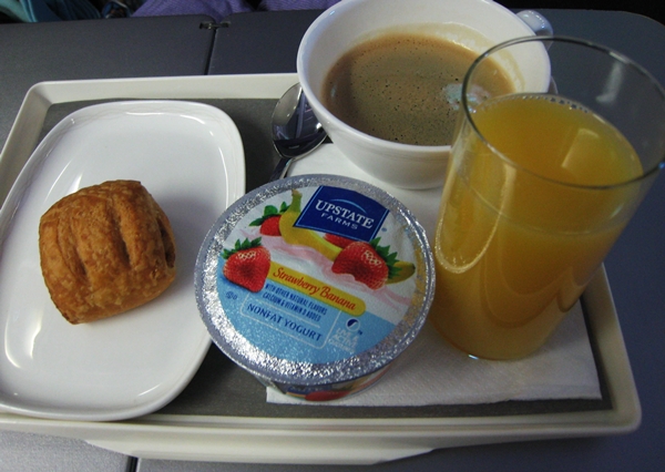 OpenSkies "breakfast" - at least the coffee was good