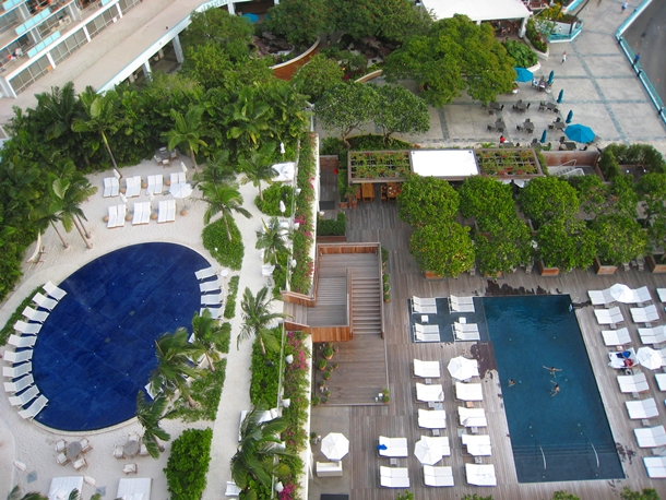 The Modern Honolulu Hotel Review-Sunset and Sunrise Pools