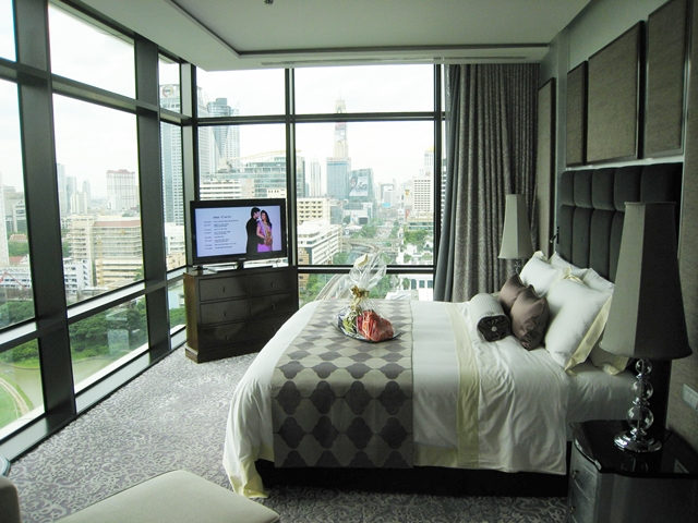 St. Regis Bangkok Hotel Review